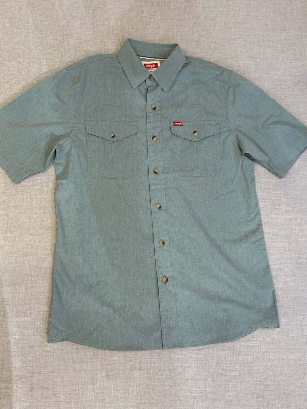 Wrangler Relaxed Stretch Short Sleeve Button-Up